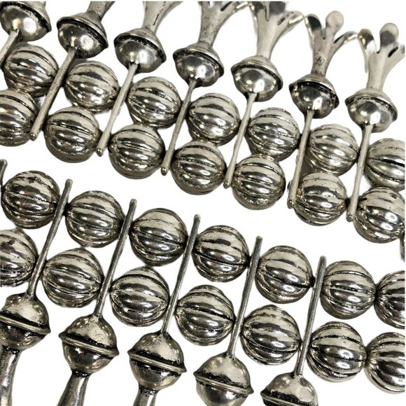 Southwestern Faux Turquoise Squash Blossom Statement Necklace & Earrings NEW - Picture 4 of 8